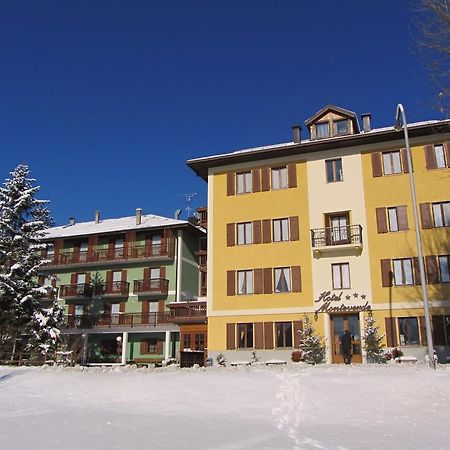 Albergo Monteverde Lavarone Exterior foto